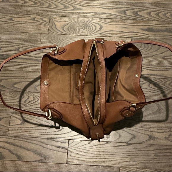 Coach Tan Leather Shoulder Bag - Picture 8 of 10